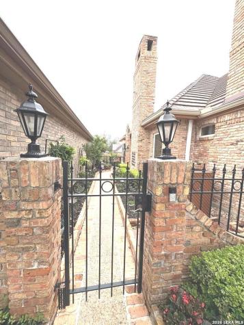 6 Century Glen San Antonio TX 78257