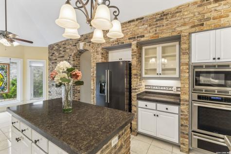 6 Century Glen San Antonio TX 78257