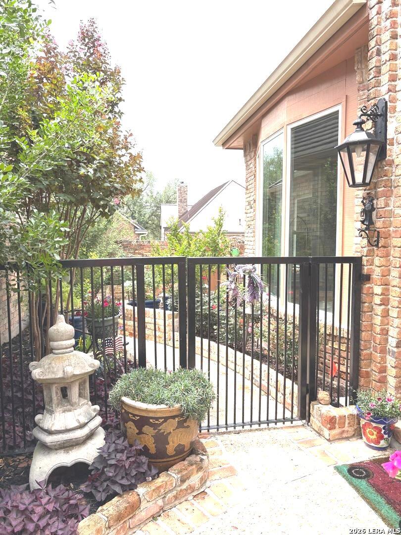 6 Century Glen San Antonio TX 78257
