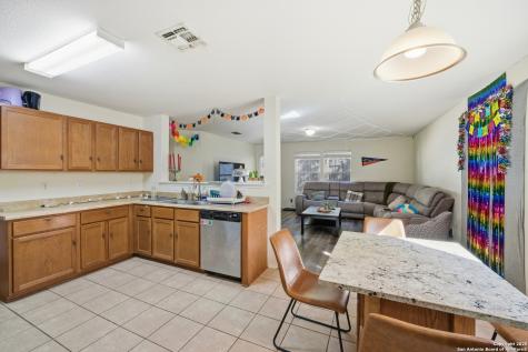 5843 Sherbrooke Oak San Antonio TX 78249