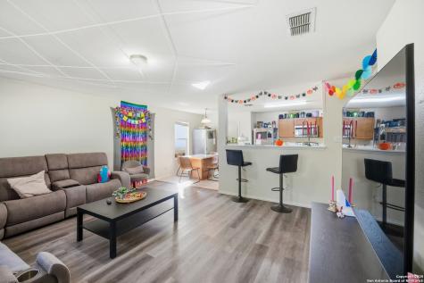 5843 Sherbrooke Oak San Antonio TX 78249