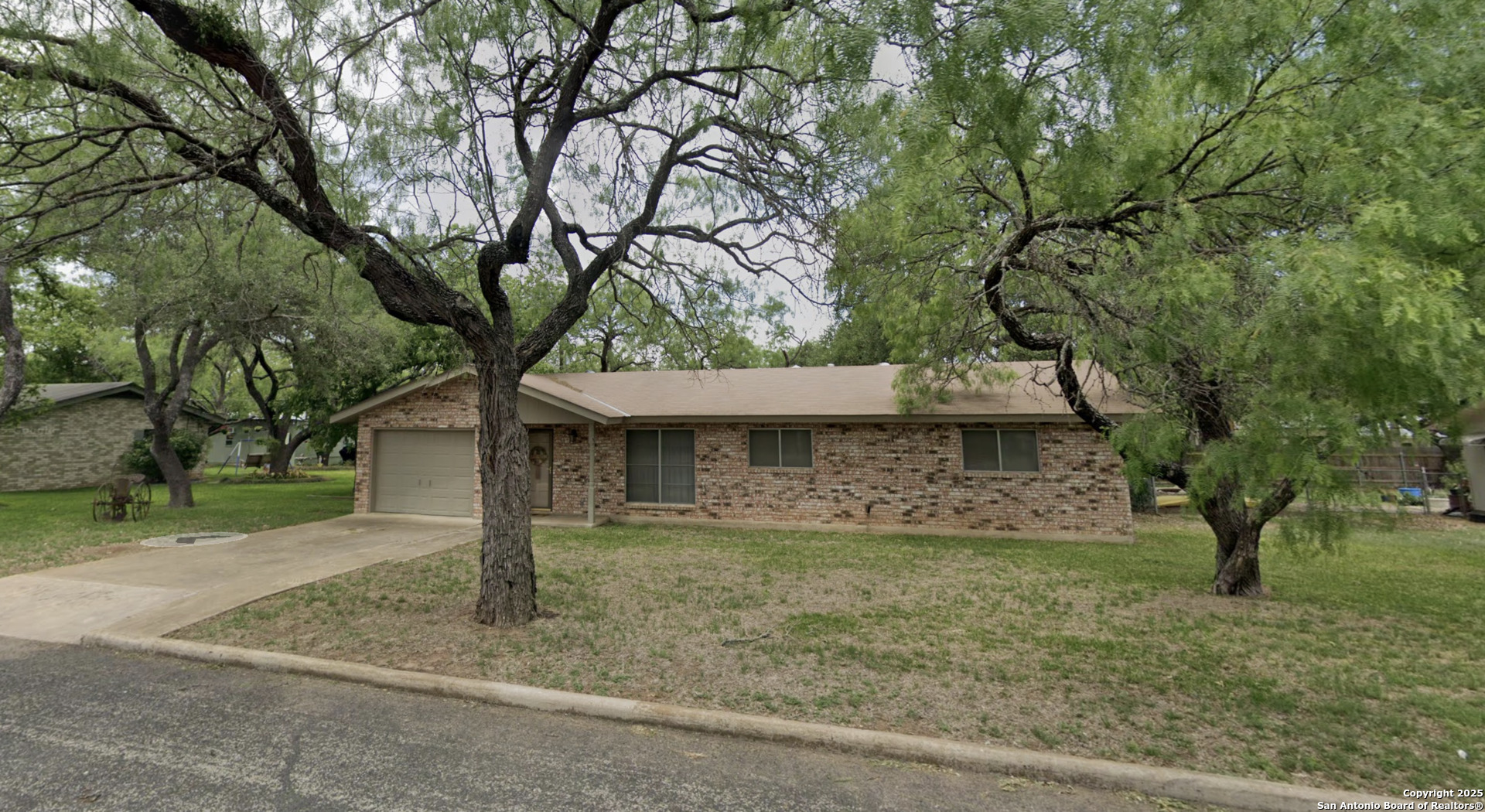 204 Skylark Drive Fredericksburg TX 78624