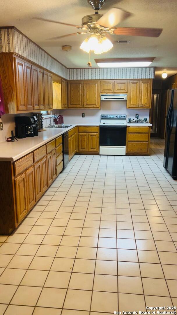 204 Skylark Drive Fredericksburg TX 78624