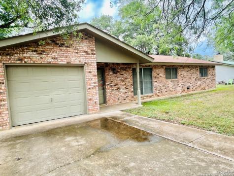 204 Skylark Drive Fredericksburg TX 78624