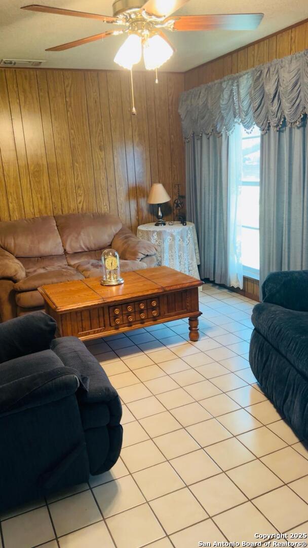 204 Skylark Drive Fredericksburg TX 78624