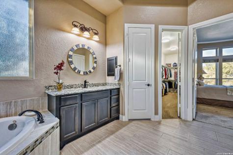 1207 Acquedotto New Braunfels TX 78132