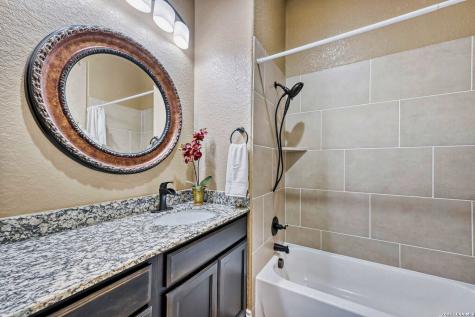 1207 Acquedotto New Braunfels TX 78132