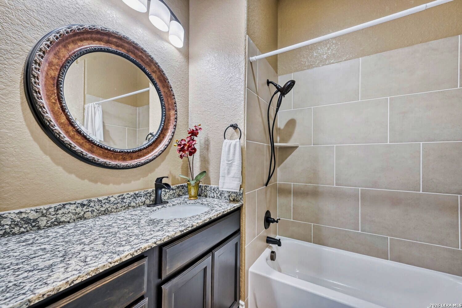 1207 Acquedotto New Braunfels TX 78132