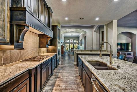 1207 Acquedotto New Braunfels TX 78132