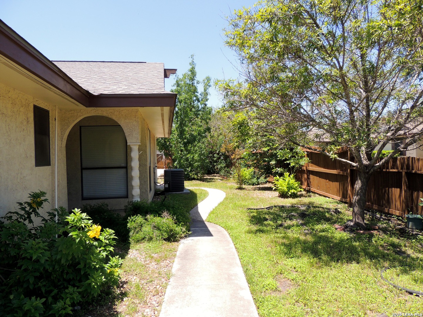 5845 Royal Bend San Antonio TX 78239