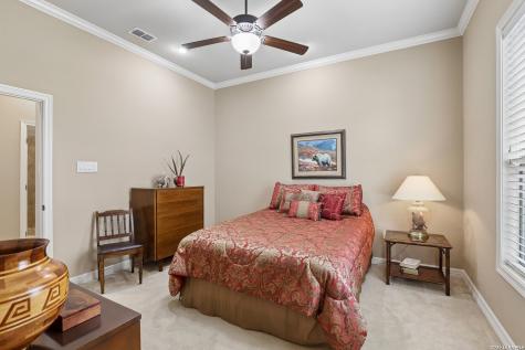 1139 Creekside Pond Road Seguin TX 78155