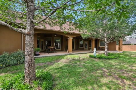 1139 Creekside Pond Road Seguin TX 78155