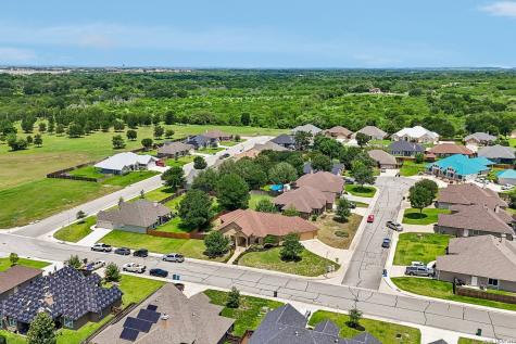 1139 Creekside Pond Road Seguin TX 78155