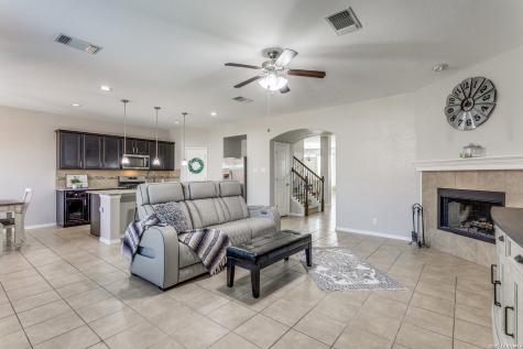 15435 Gallant Bloom San Antonio TX 78245