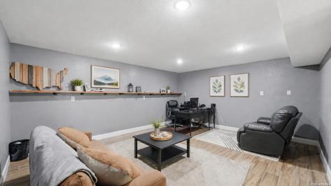 6715 Queens Crown Street San Antonio TX 78233