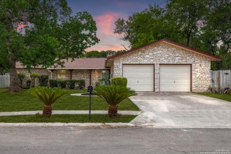 7126 Forest Mont Street San Antonio TX 78240