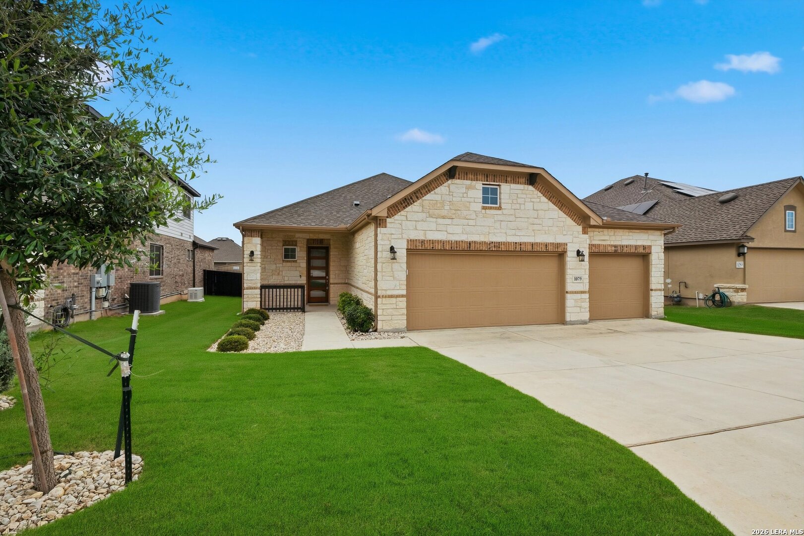 1079 Aidenbaum San Antonio TX 78260