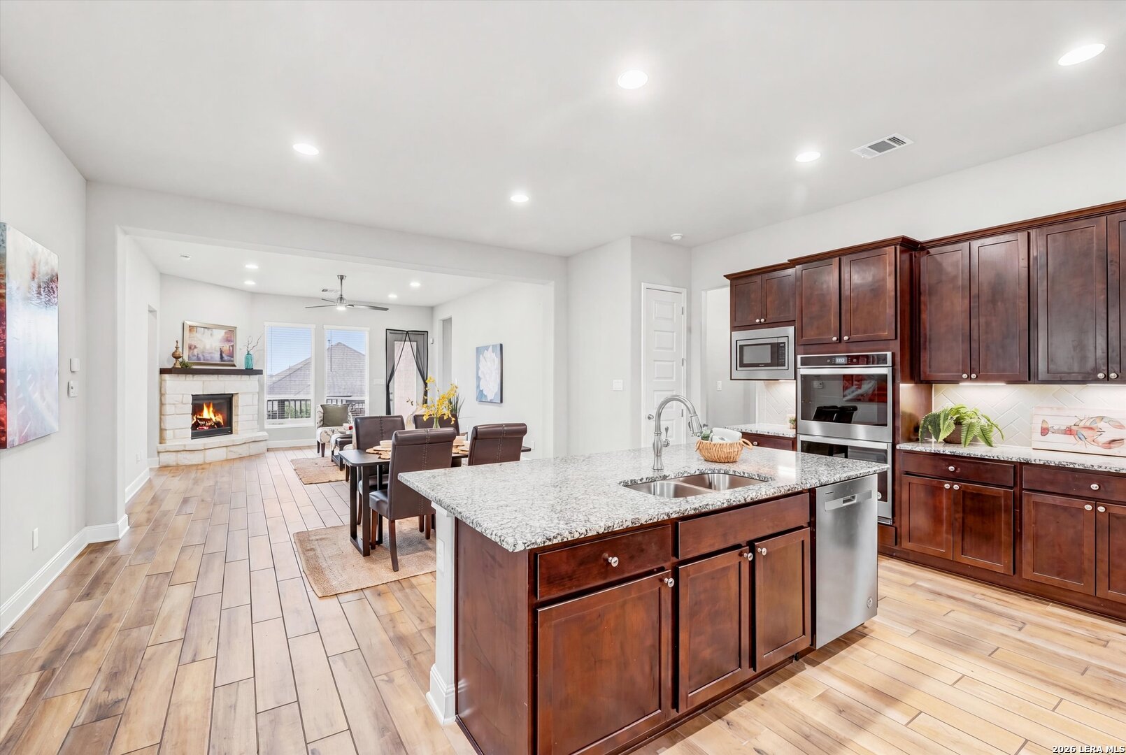 1079 Aidenbaum San Antonio TX 78260