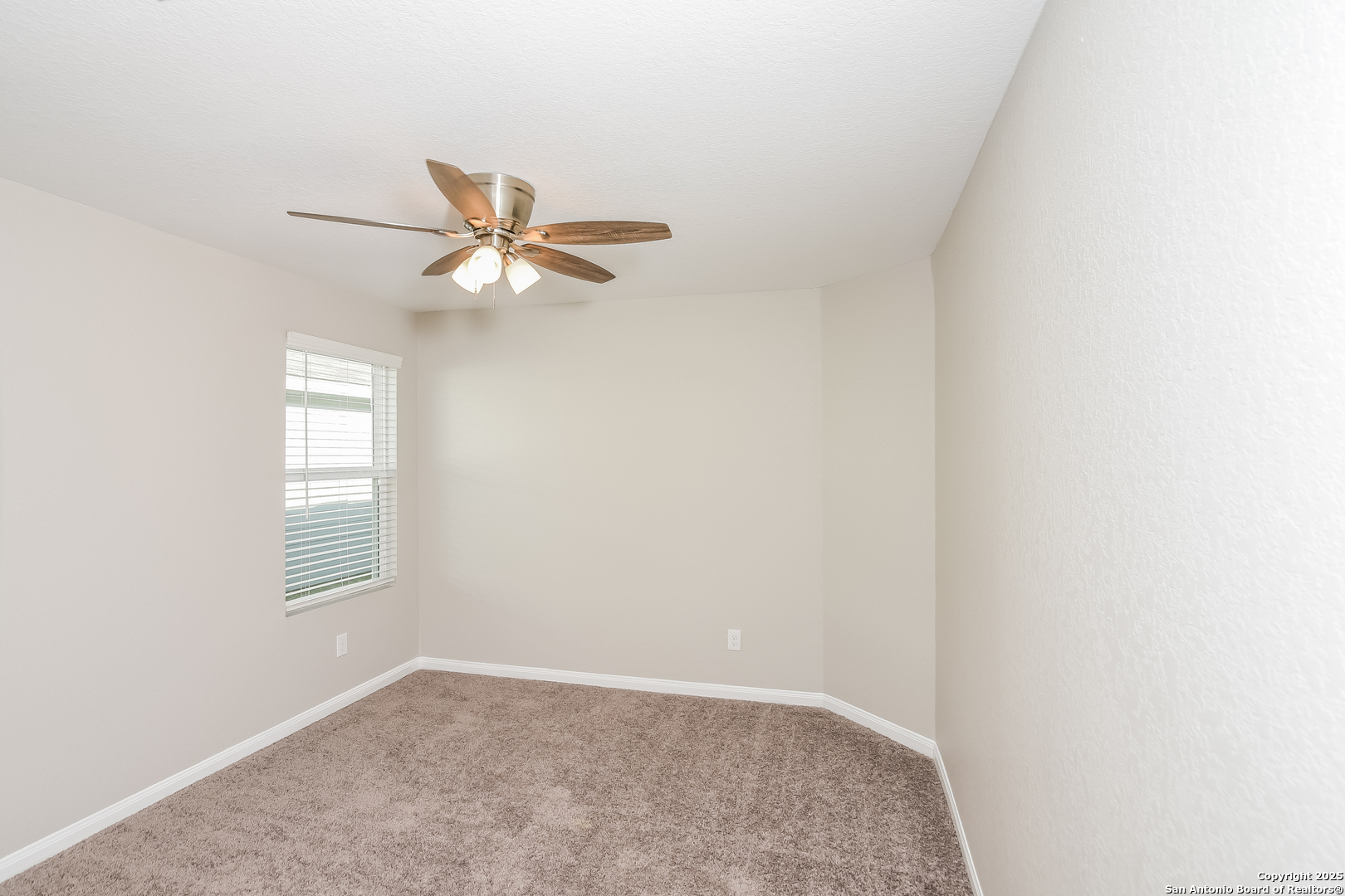 8022 Dovers Den San Antonio TX 78253