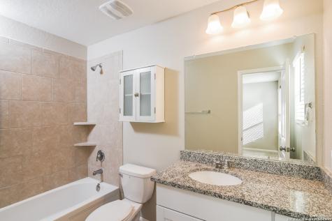 8022 Dovers Den San Antonio TX 78253