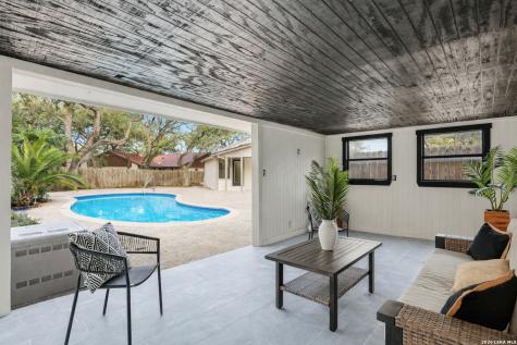 13707 Bluffmont San Antonio TX 78216