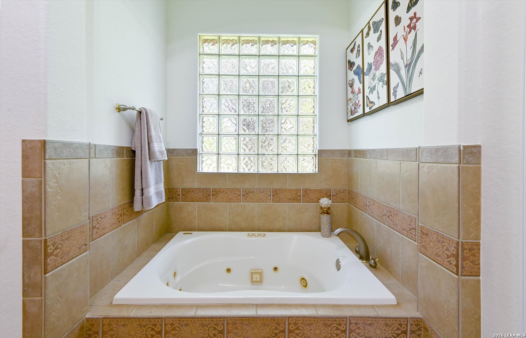3861 Menger San Antonio TX 78259