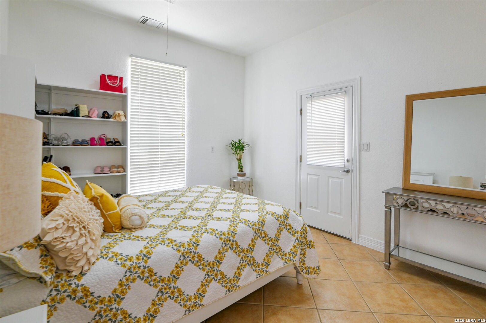 3861 Menger San Antonio TX 78259