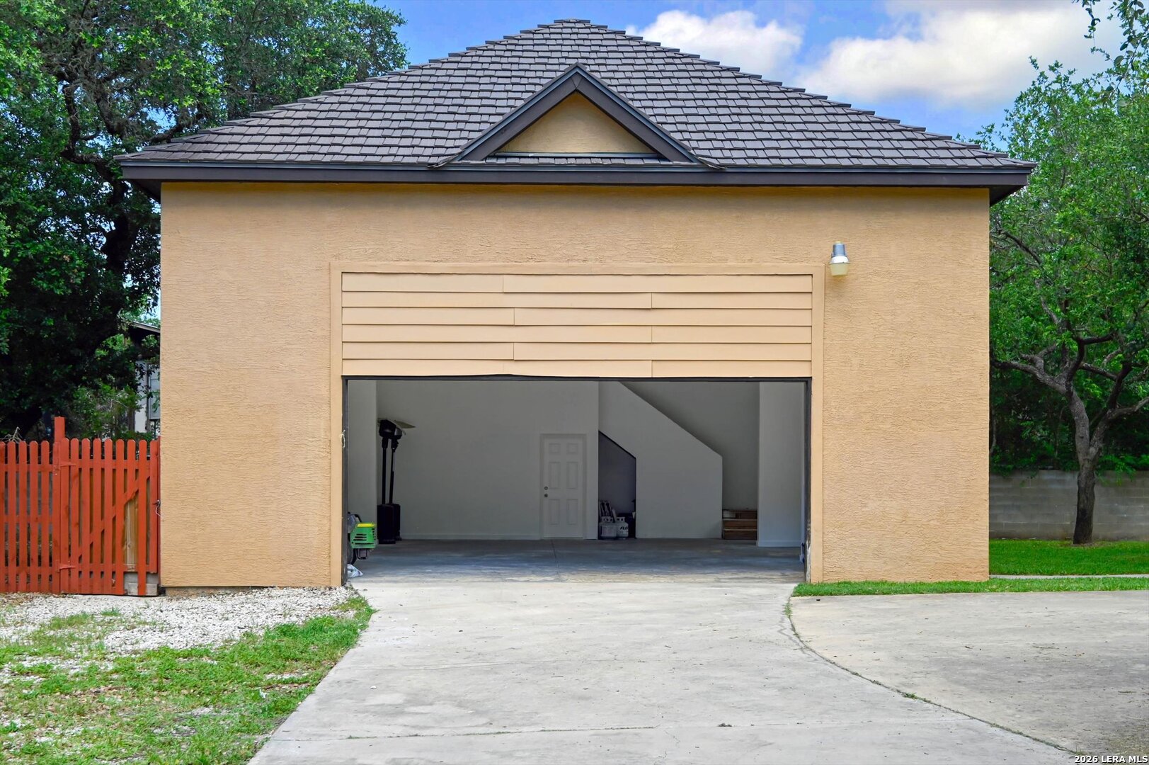 3861 Menger San Antonio TX 78259