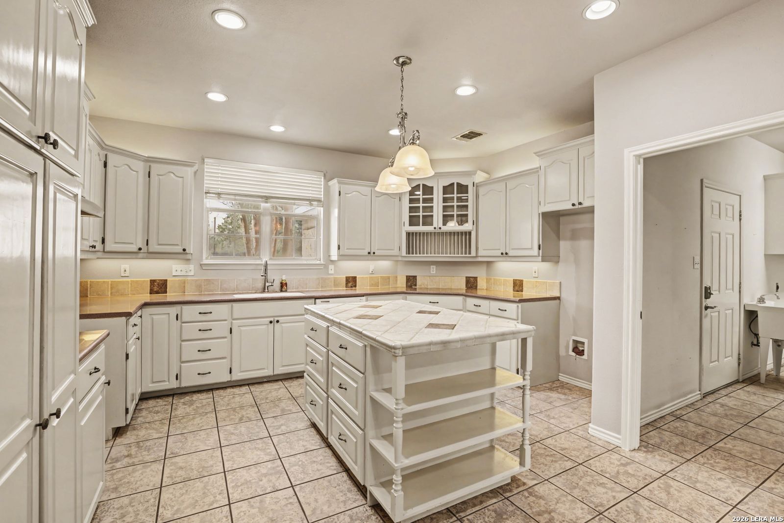 307 E Main Stockdale TX 78160