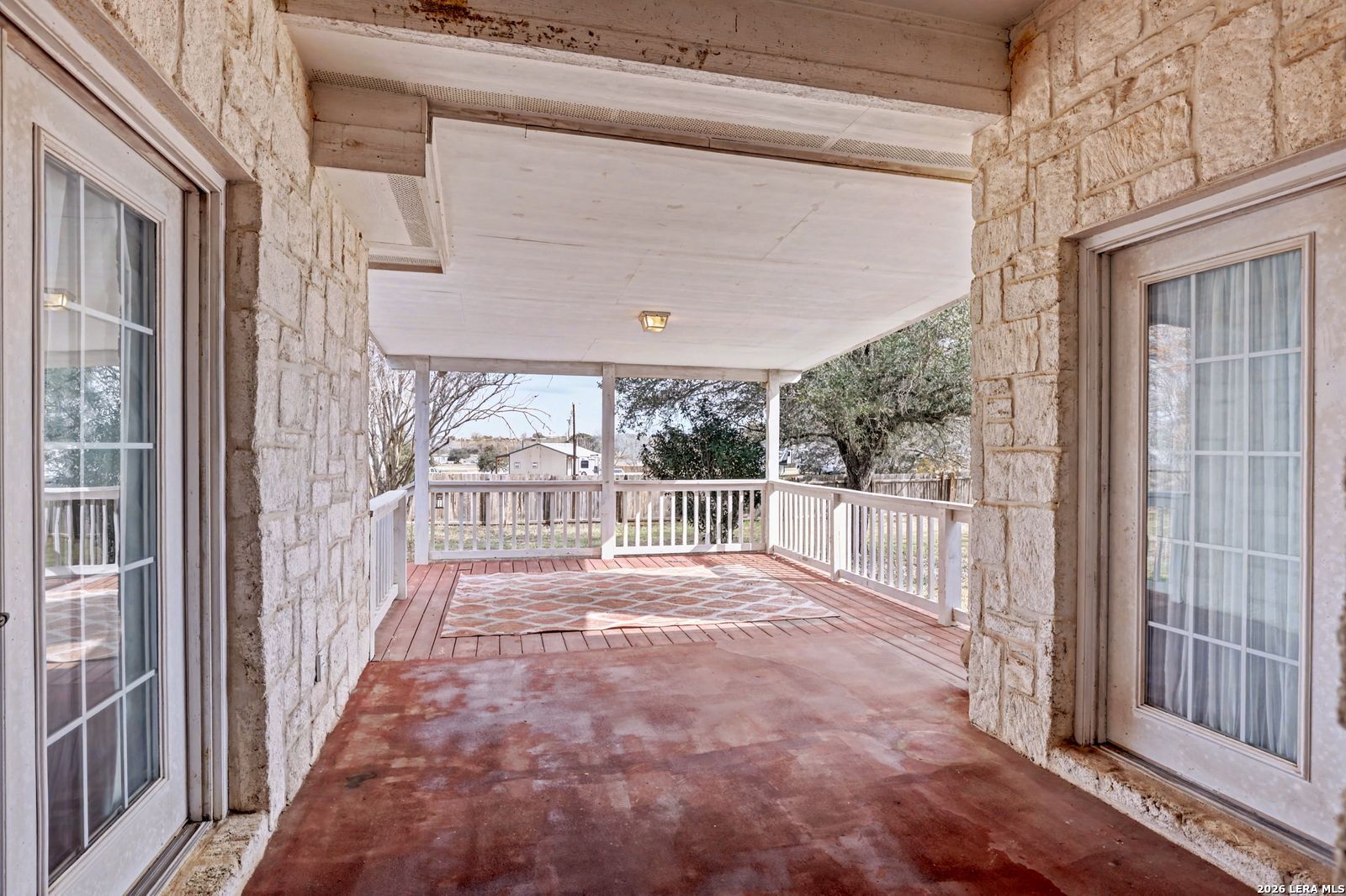 307 E Main Stockdale TX 78160