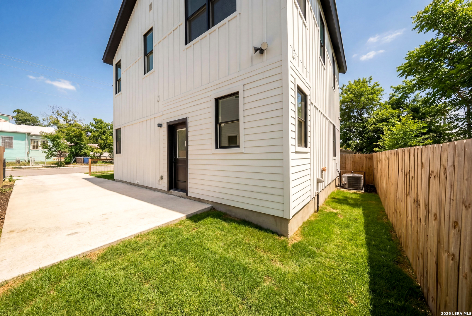 423 N Mesquite Street San Antonio TX 78202