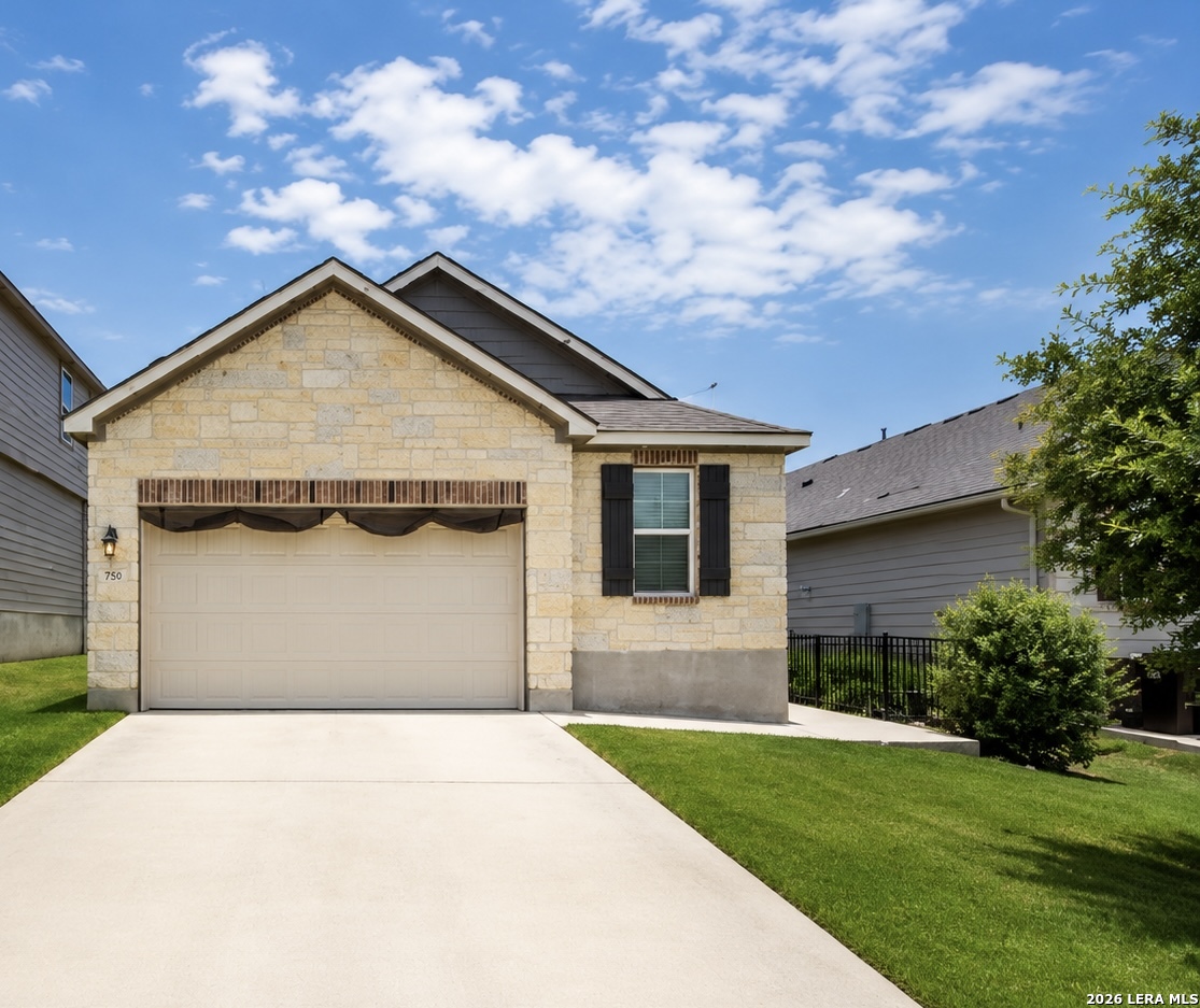 756 Fort Leonard San Antonio TX 78245