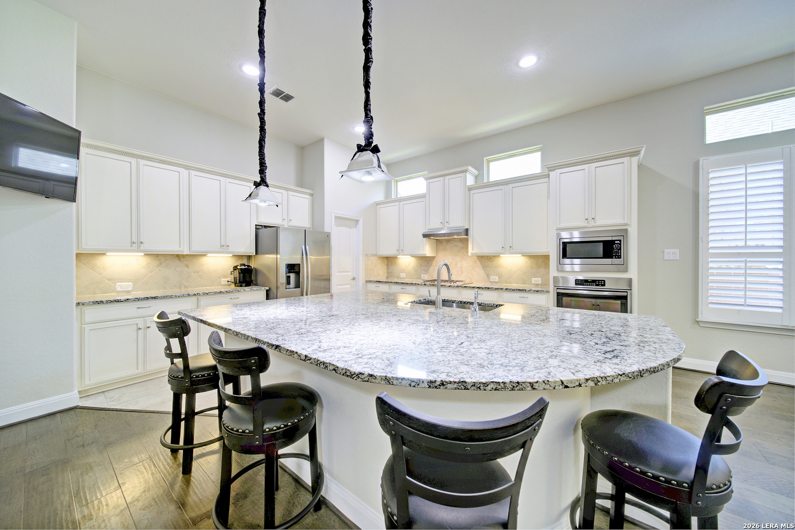 407 Mission Hill Run New Braunfels TX 78132