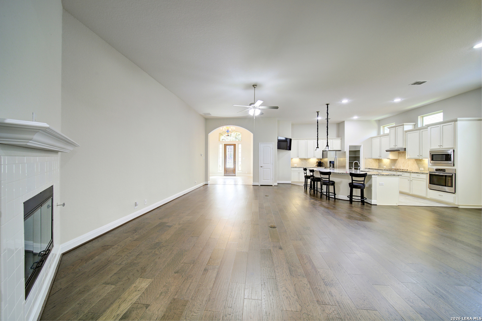 407 Mission Hill Run New Braunfels TX 78132