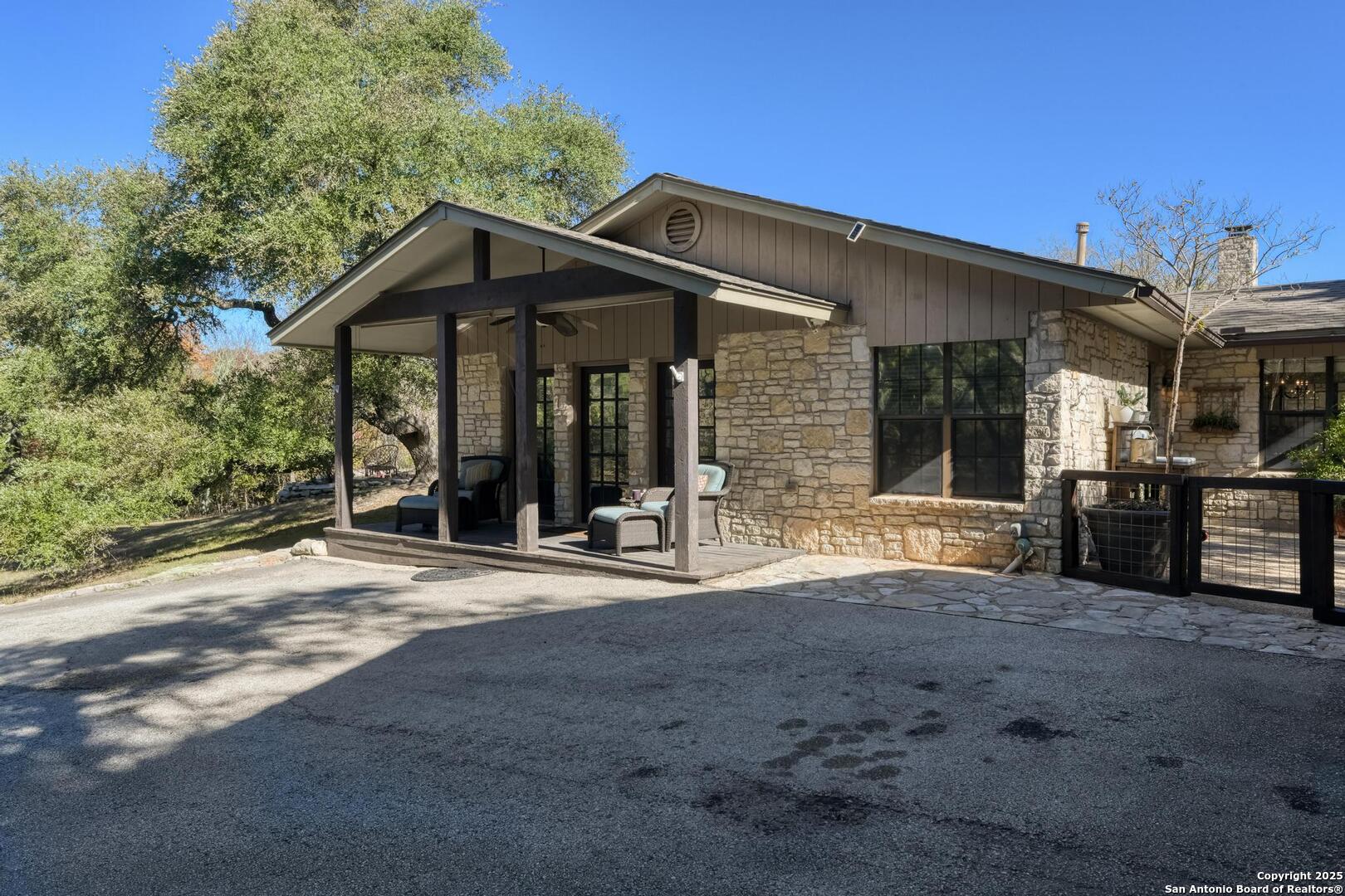 105 Shane Lane Boerne TX 78006