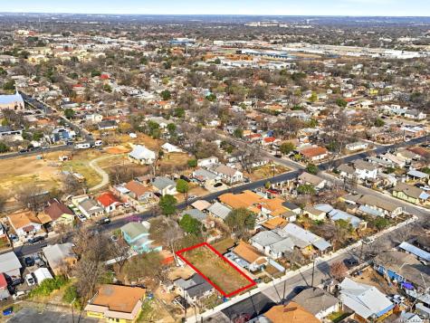 2229 S Trinity San Antonio TX 78207