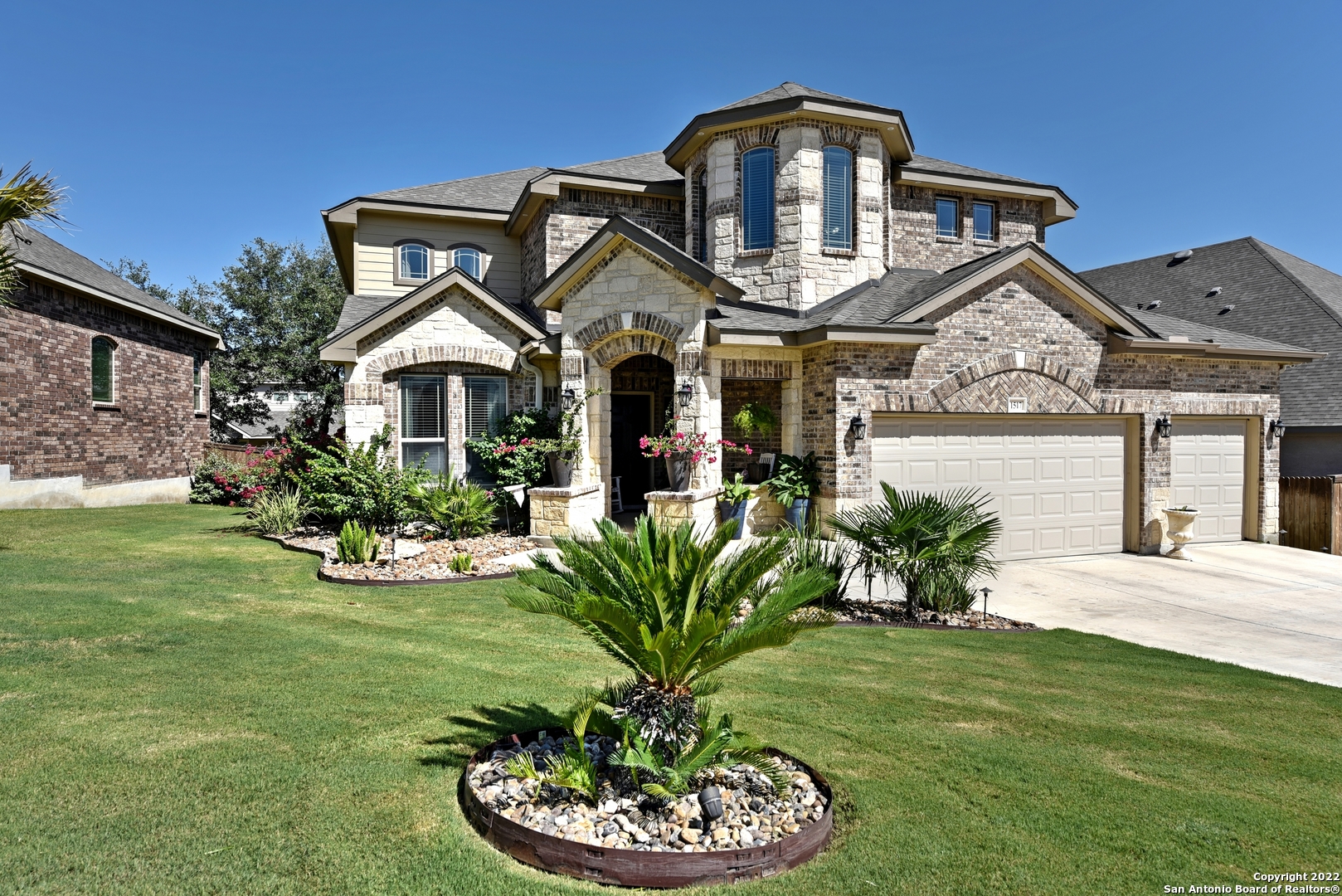 1517 Snowy Owl Drive San Antonio TX 78245