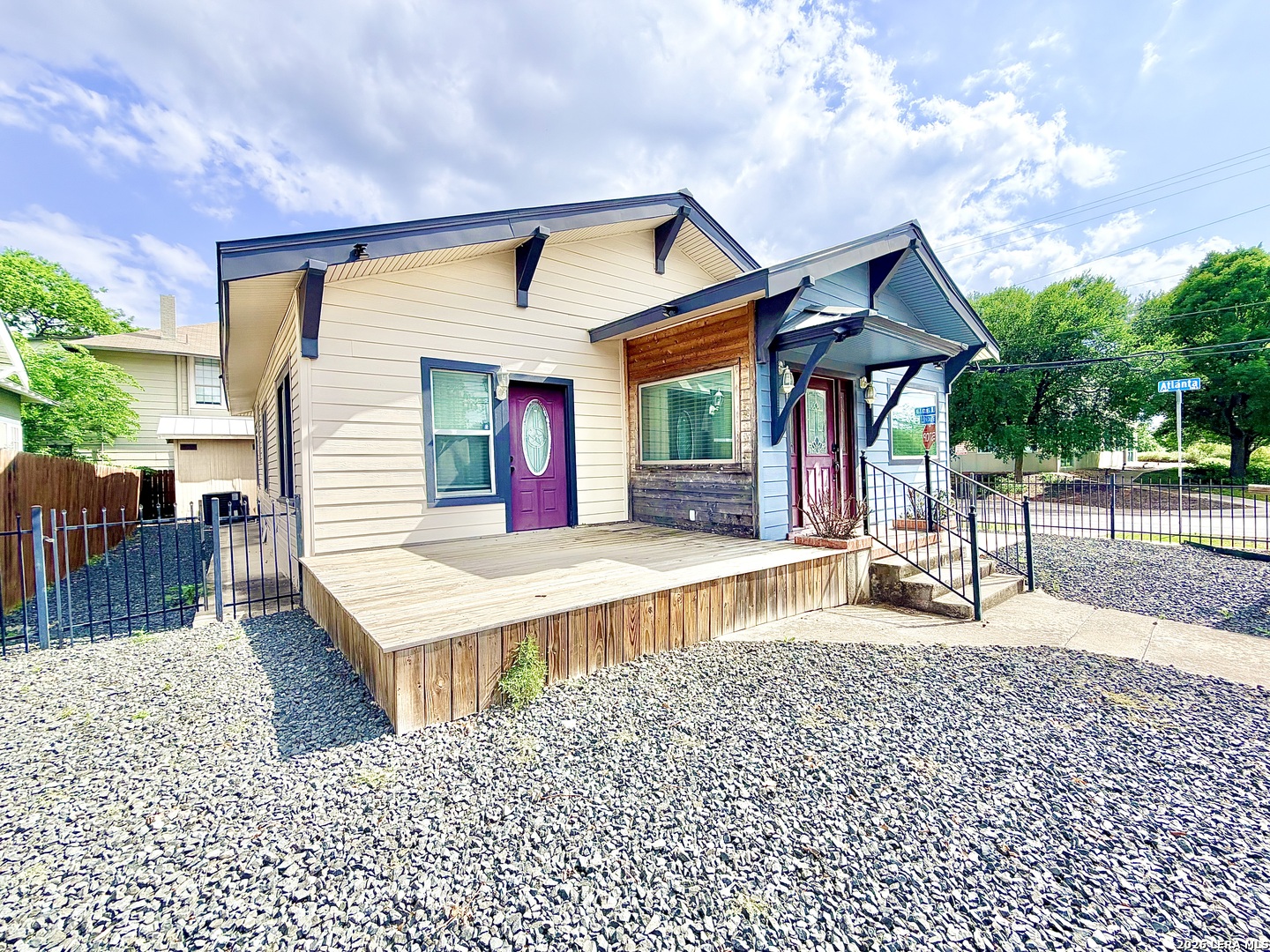 702 E Euclid Avenue San Antonio TX 78212