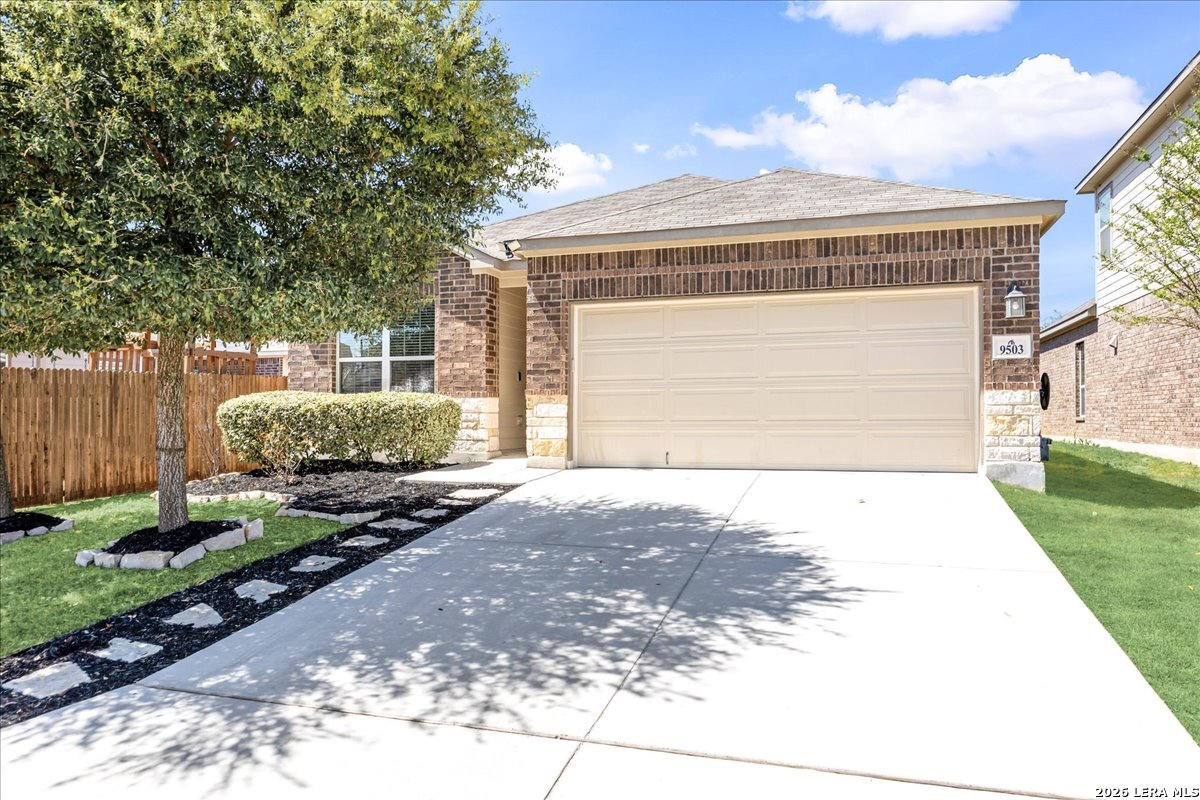 9503 Bricewood Oak San Antonio TX 78254