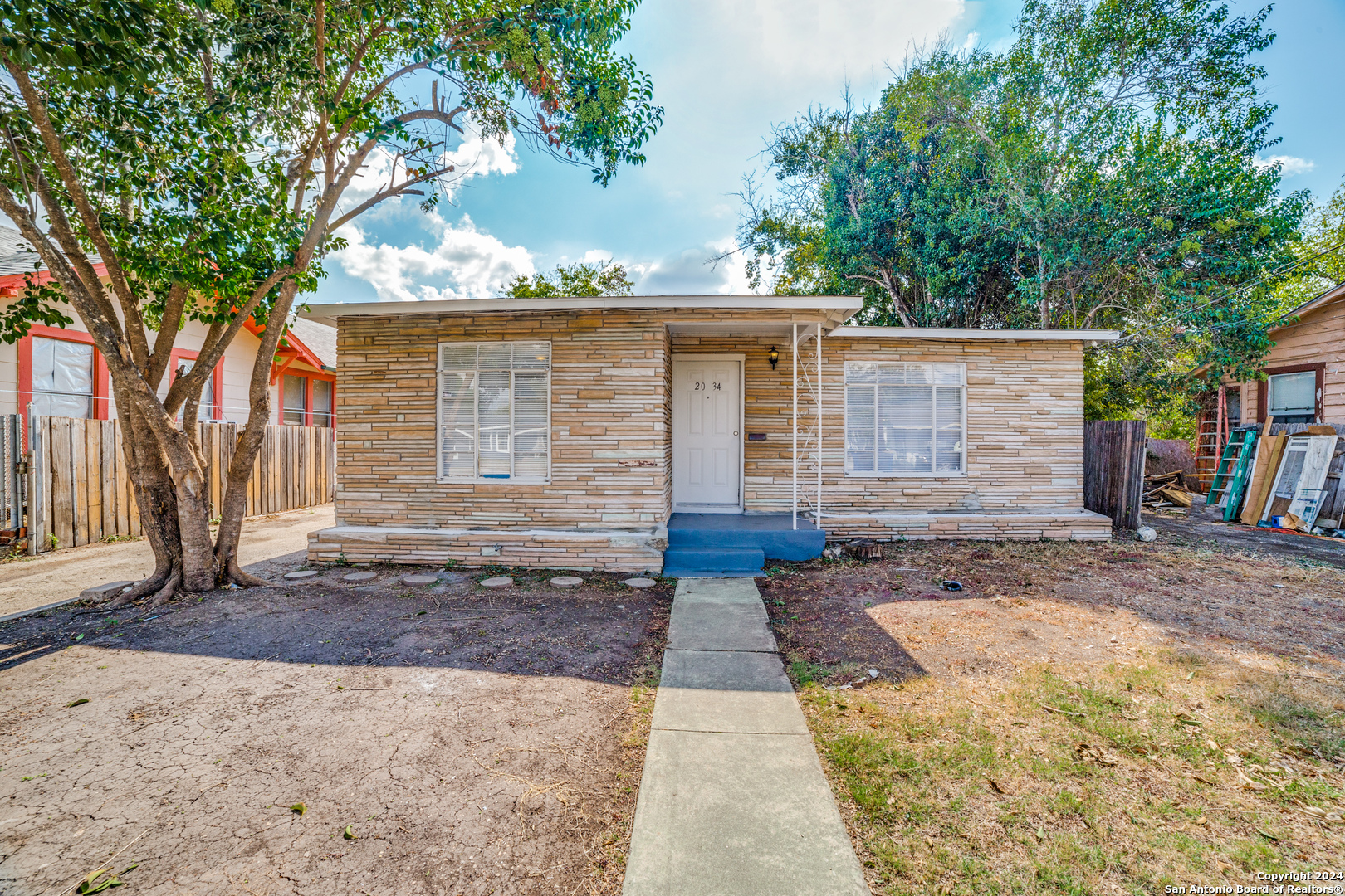 2034 Hays Street San Antonio TX 78202