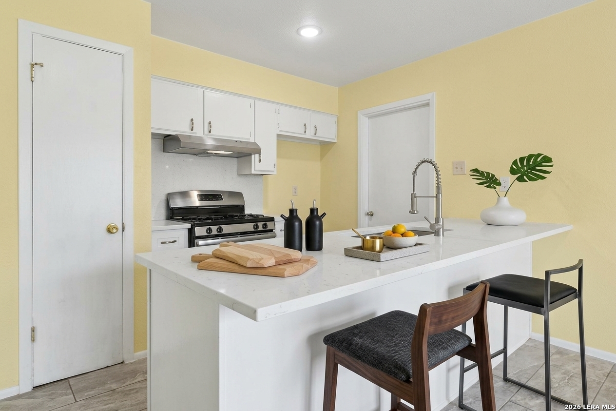4842 Casa Oro Street San Antonio TX 78233
