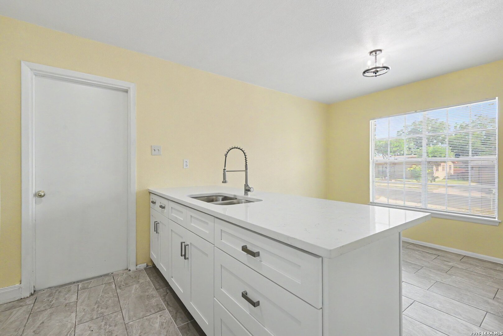 4842 Casa Oro Street San Antonio TX 78233