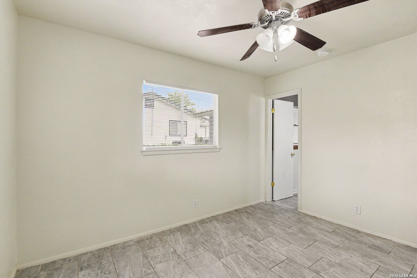 4842 Casa Oro Street San Antonio TX 78233