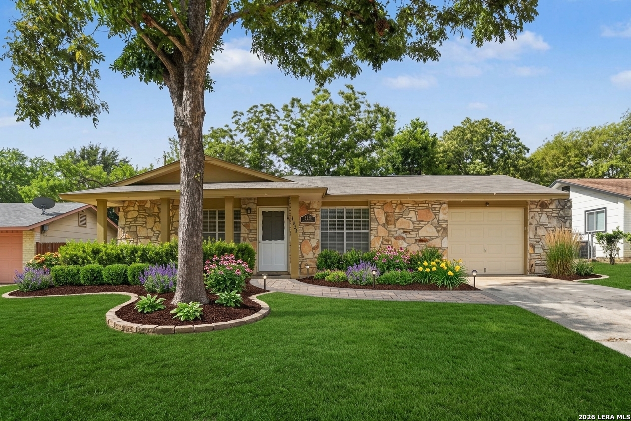 4842 Casa Oro Street San Antonio TX 78233