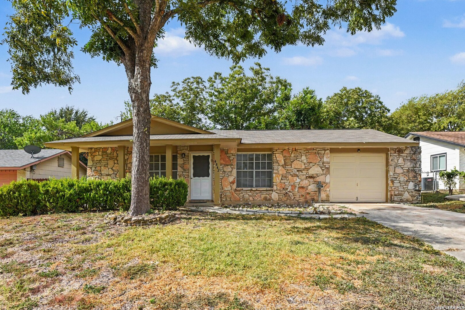 4842 Casa Oro Street San Antonio TX 78233