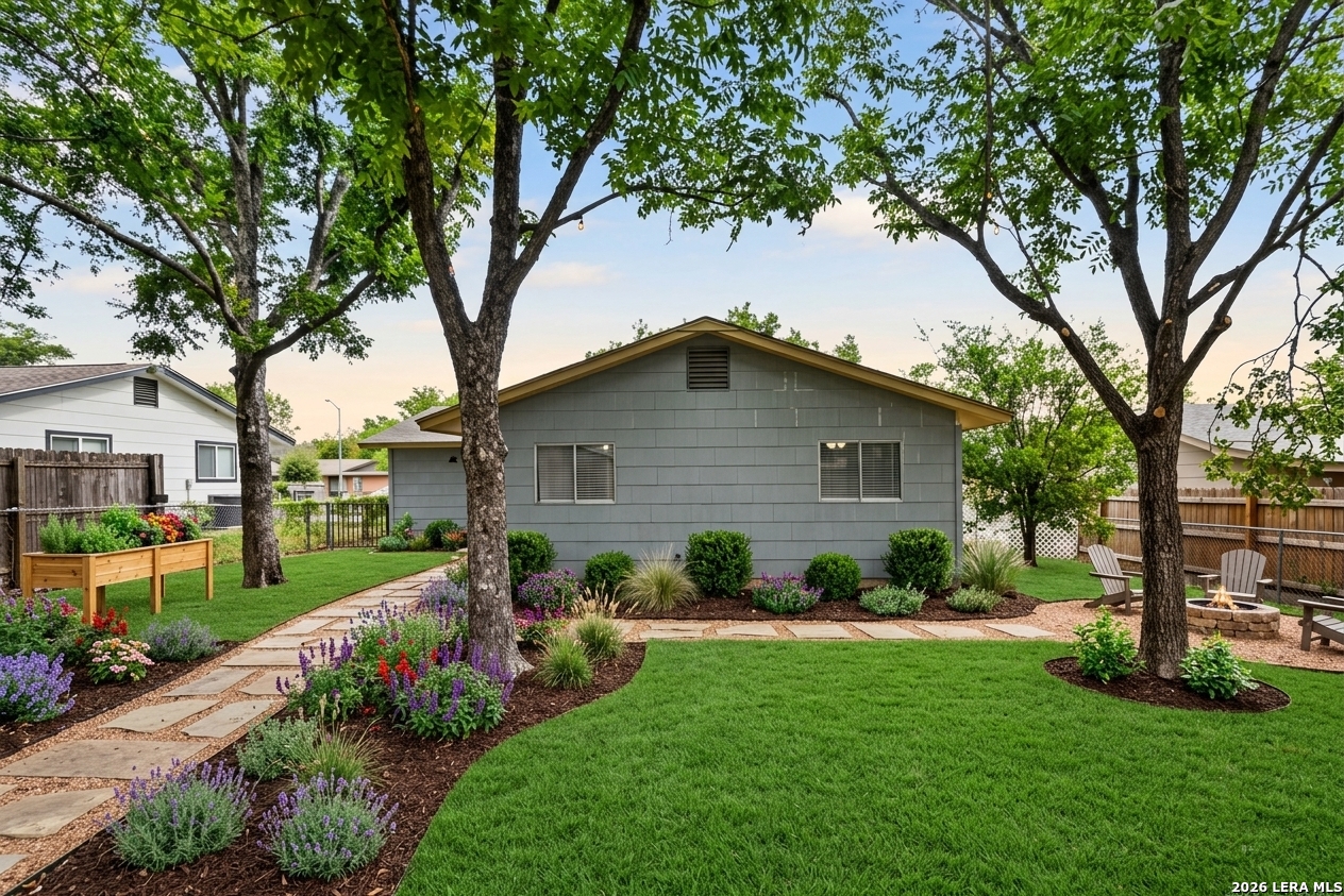 4842 Casa Oro Street San Antonio TX 78233