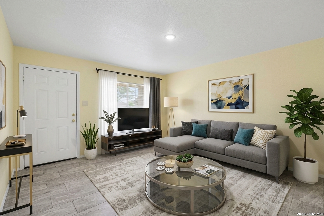 4842 Casa Oro Street San Antonio TX 78233