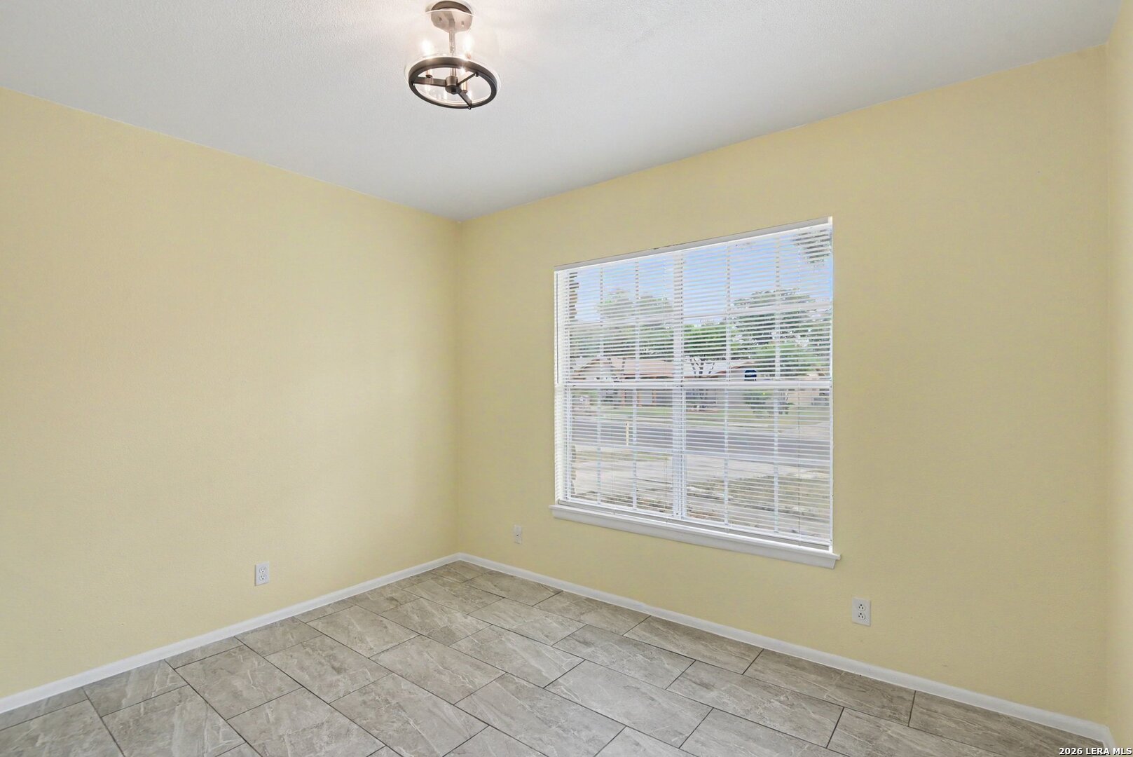 4842 Casa Oro Street San Antonio TX 78233