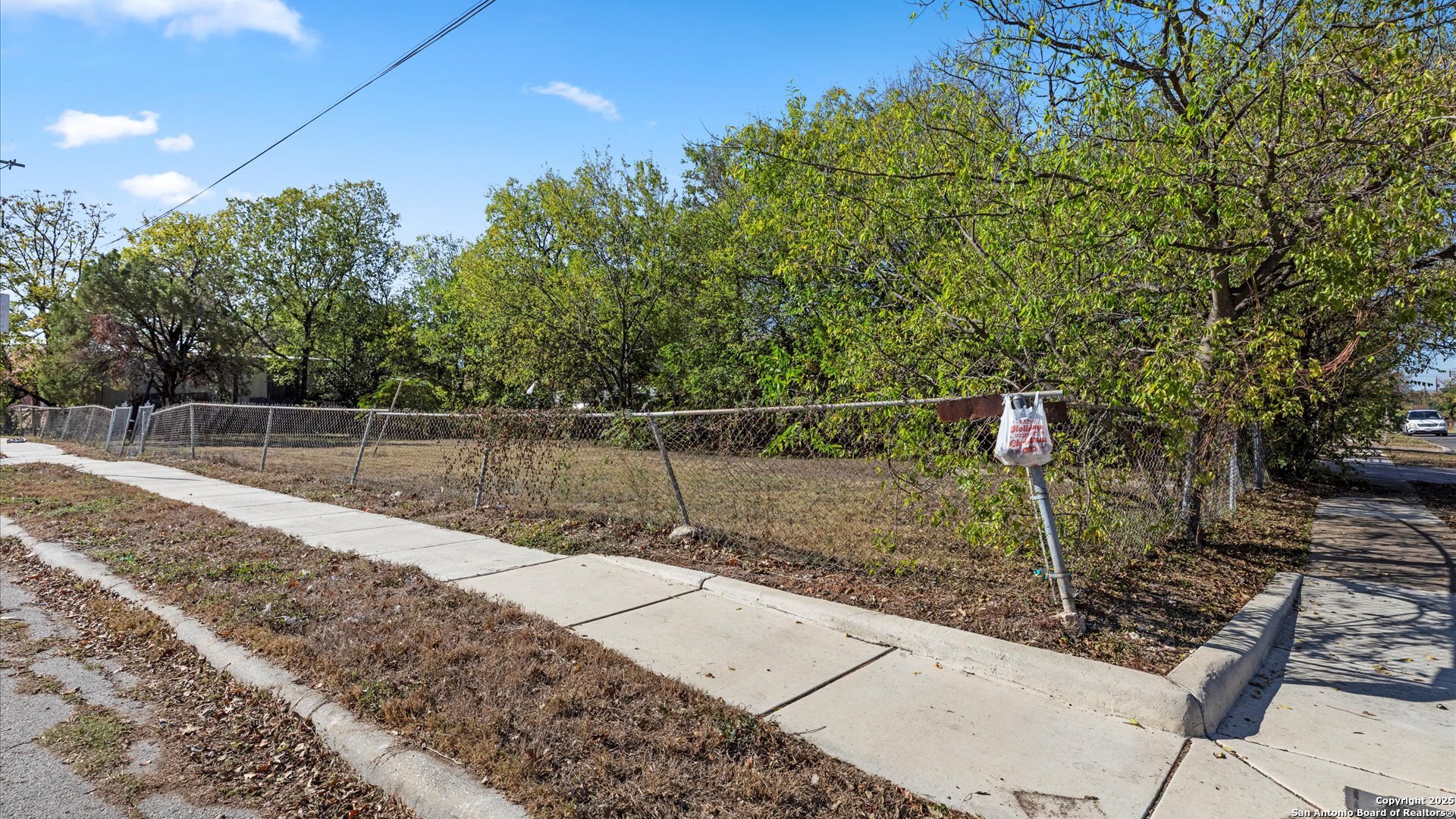 3302 W Houston San Antonio TX 78207