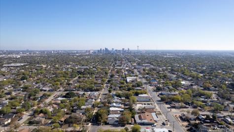 3302 W Houston San Antonio TX 78207